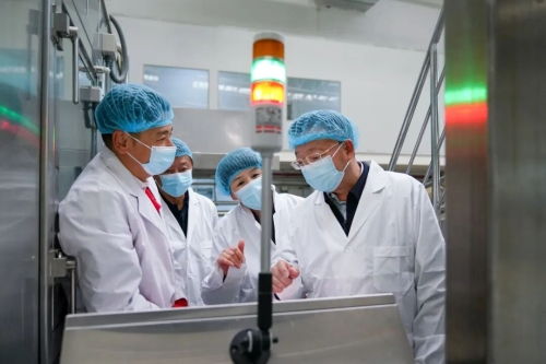 昆明國家高新技術(shù)產(chǎn)業(yè)開發(fā)區(qū) 構(gòu)筑技術(shù)創(chuàng)新高地，引領(lǐng)區(qū)域經(jīng)濟(jì)高質(zhì)量發(fā)展